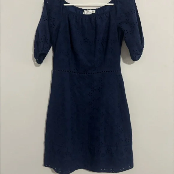 NWOT Women’s Vineyard Vines eyelet Dress Navy Blue Size 4 - Picture 1 of 5